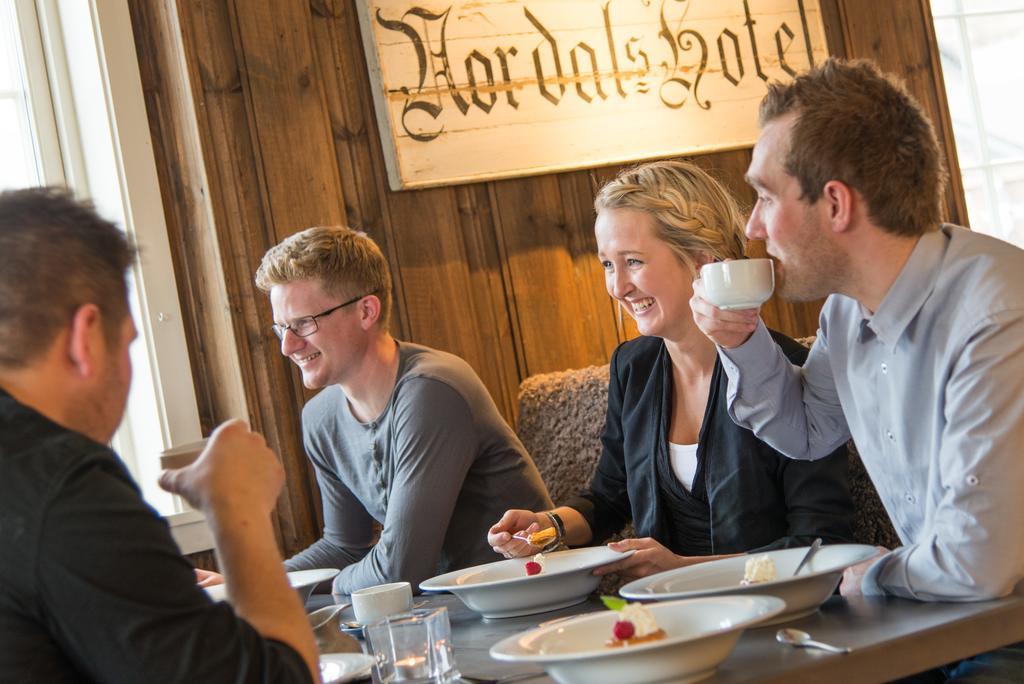 Nordal Turistsenter Hotel Lom Kültér fotó