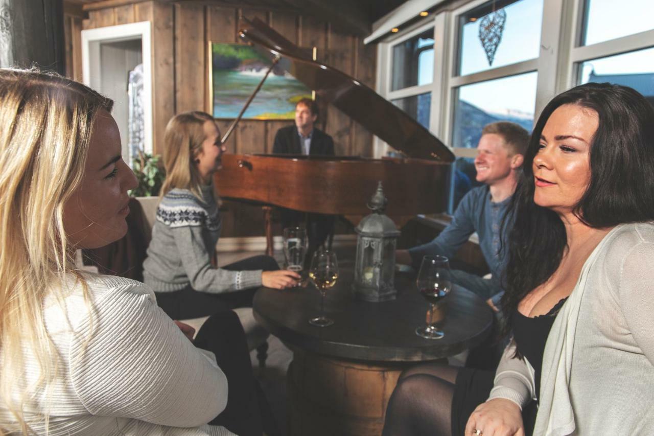 Nordal Turistsenter Hotel Lom Kültér fotó